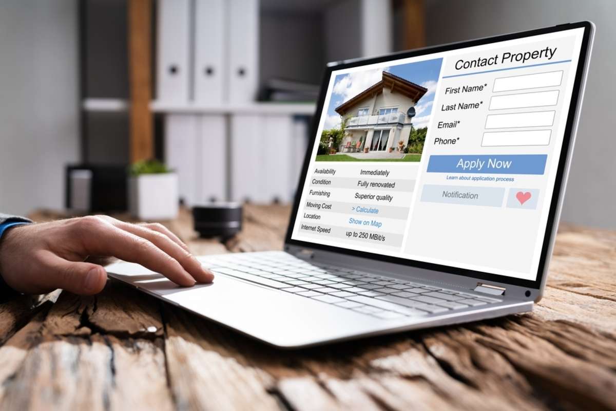 Online Real Estate Search On Computer-1
